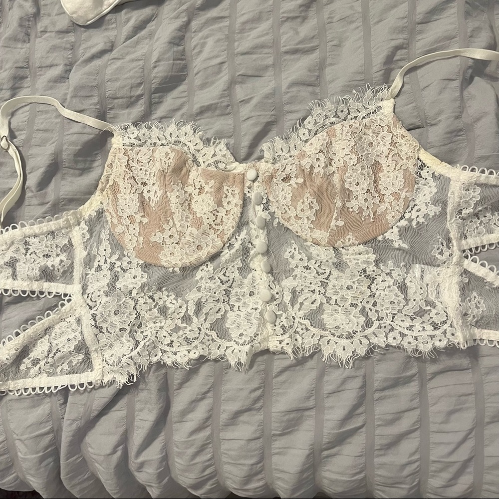 Whitefox white lace top size XS
